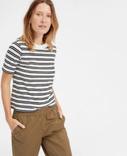 Load image into Gallery viewer, The Easy Chino
